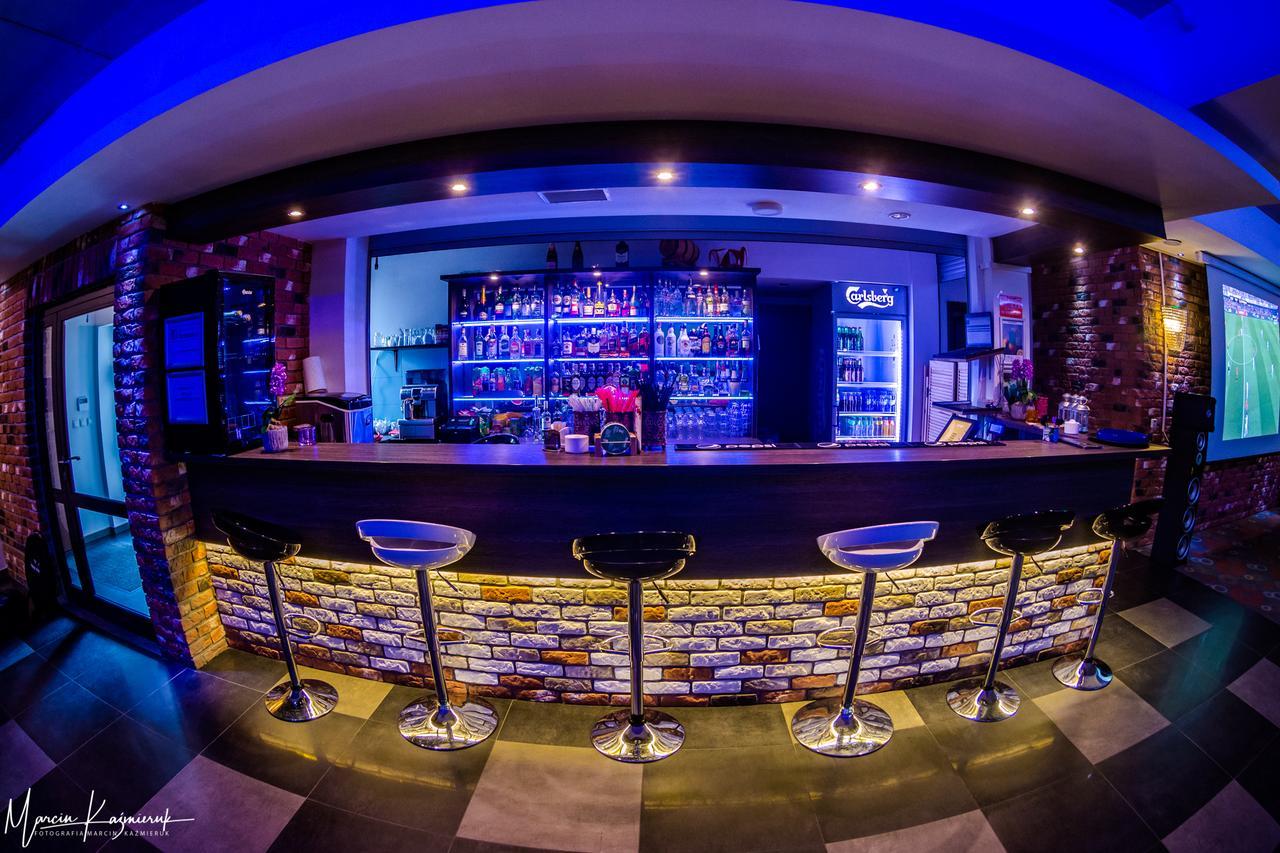 Hotel Na Skarpie 스클라르스카포렘바 외부 사진